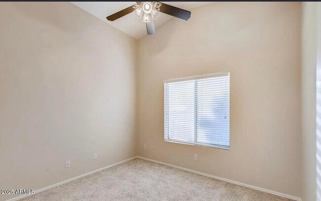 Building Photo - 17640 N 17th St