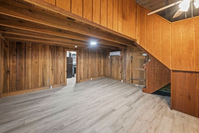 Building Photo - Charming Cabin with Modern Finishes!