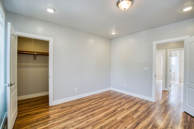 Building Photo - Jyoty