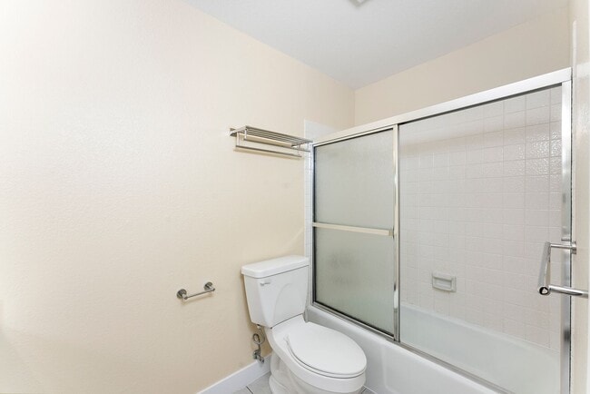 Building Photo - 2 Bedroom 2 Bathroom Condo in Citrus Heights