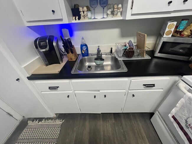 Building Photo - 4500 N Flagler Dr