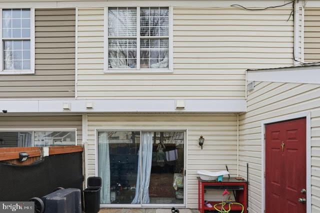 Building Photo - 87 Sudbury Square