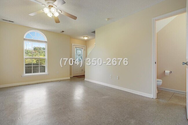 Building Photo - 1308 S Hayne St