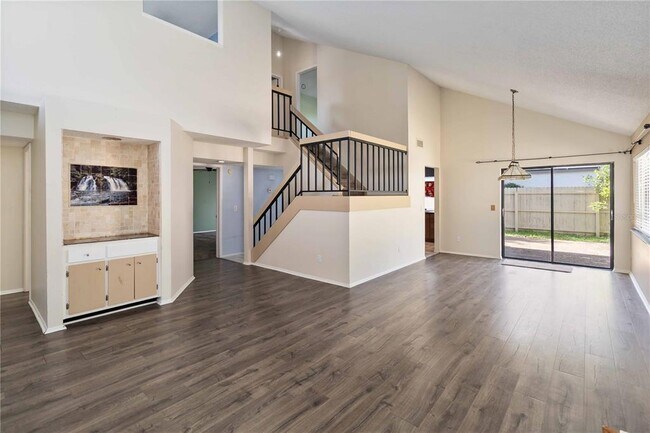 Building Photo - 610 Torrey Oaks Ct