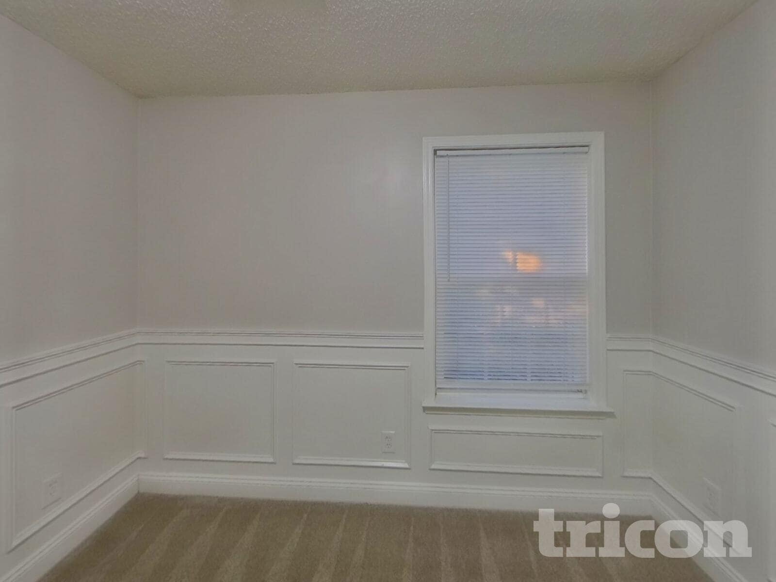 Building Photo - 13706 Traherne Ct