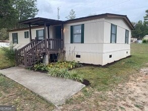 Building Photo - 812 City Pond Rd