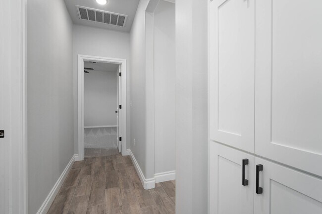 Building Photo - Stunning Corner Lot