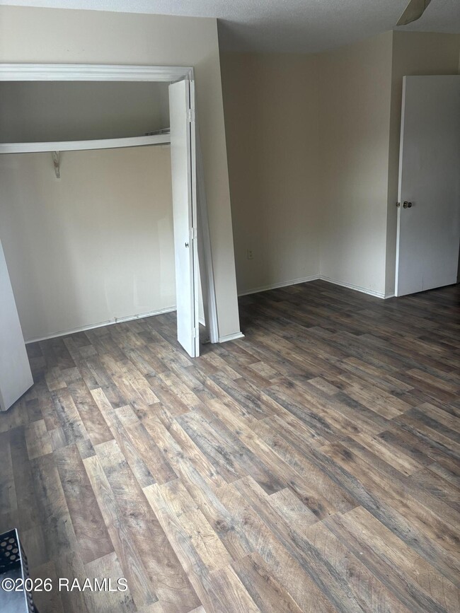 Building Photo - 1312 Dulles Dr