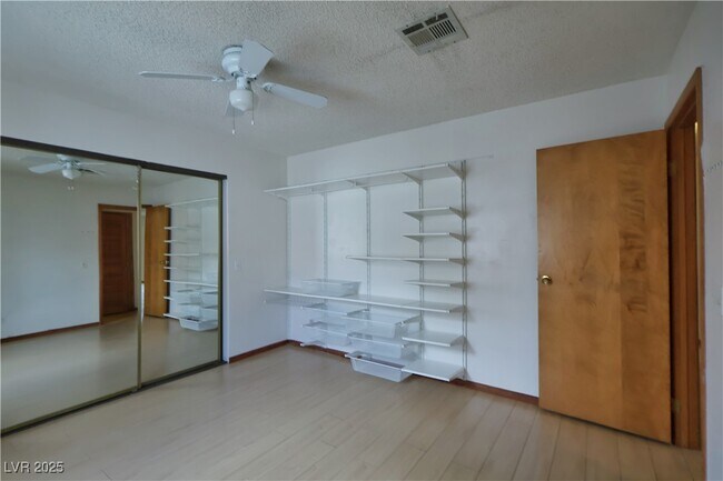 Building Photo - 6625 W Tropicana Ave