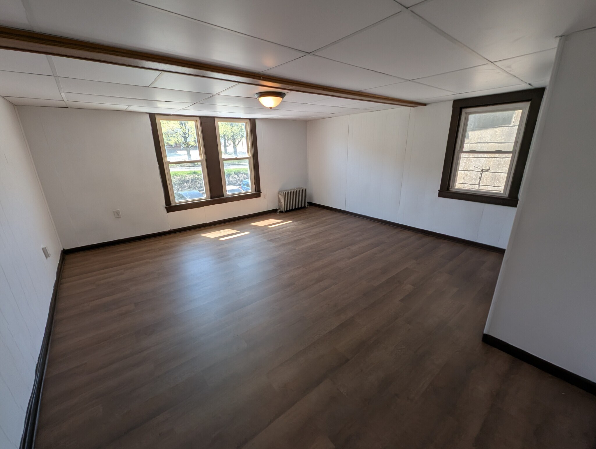 Building Photo - 206 Coal St