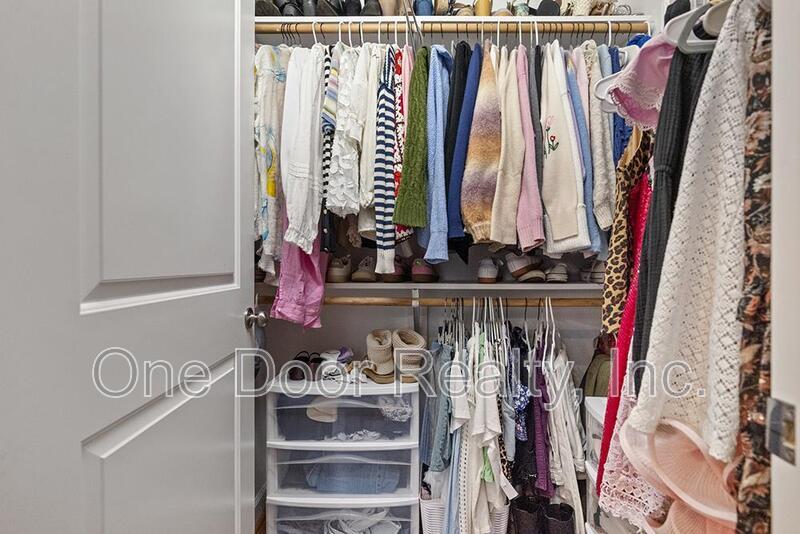 Building Photo - 805 Lafayette St