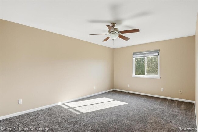 Building Photo - 1625 Emerald Pines Dr