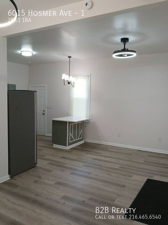 Building Photo - 6015 Hosmer Ave