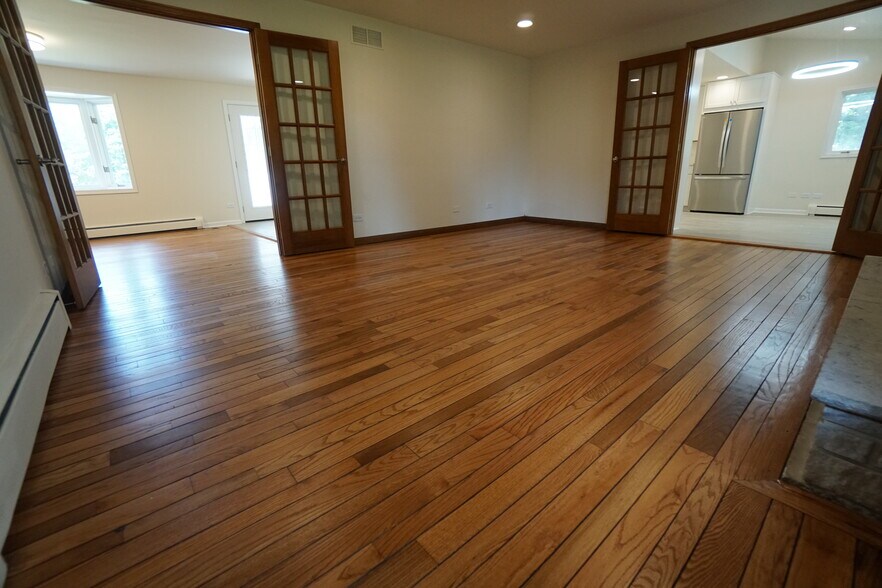 Building Photo - 28W383 Behrs Circle Dr S
