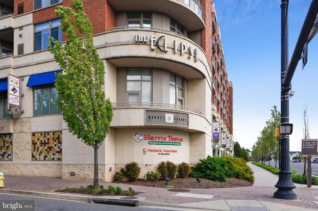 Building Photo - 3600 S Glebe Rd