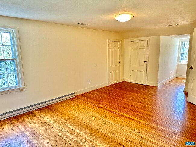 Building Photo - 2278 Hansens Mountain Rd
