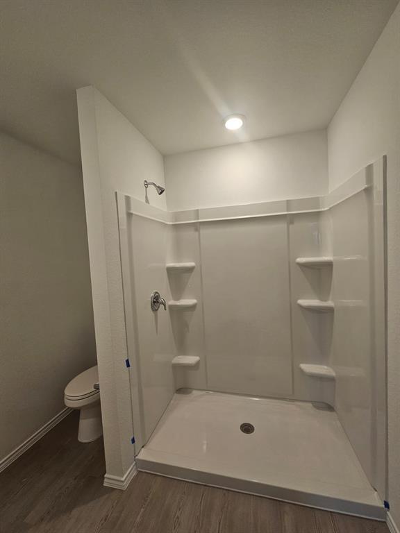 Building Photo - 2329 Silvercloud Dr