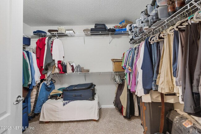 Building Photo - 43 Cardinal Br Ln