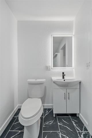 Building Photo - 228 Kay Ln