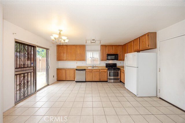 Building Photo - 10415 Buckboard Cir