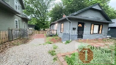 Building Photo - Beautiful 3 Bedroom 2 Bathroom in Independ...
