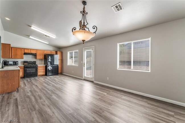 Building Photo - 929 Baritone Way