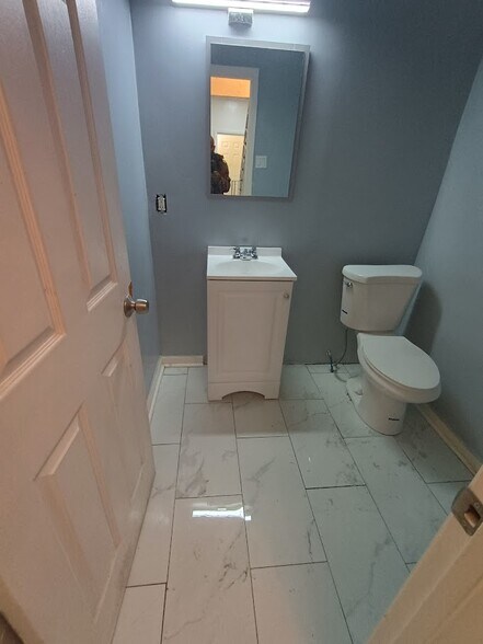 Building Photo - 412 Althea St