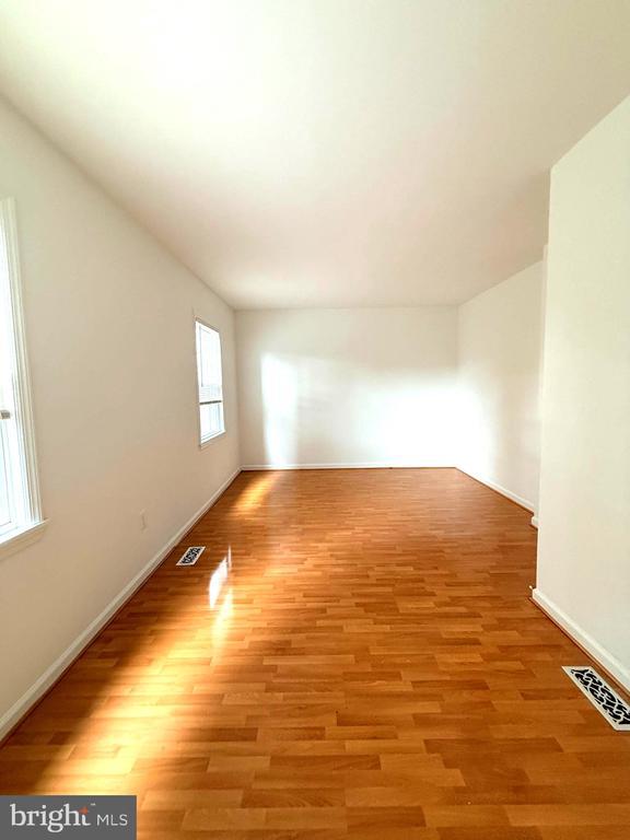 Building Photo - 5726 Edgewater Oak Ct