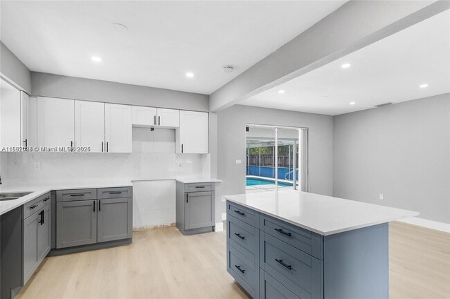 Building Photo - 3801 N 66th Ave