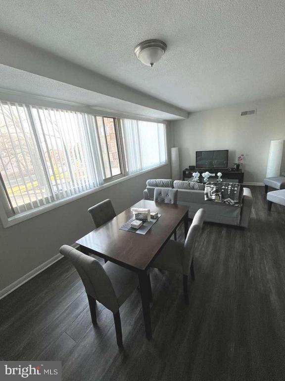 Primary Photo - 4410 Oglethorpe St