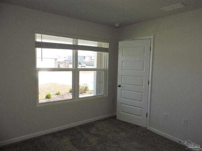 Building Photo - 5427 Peach Dr