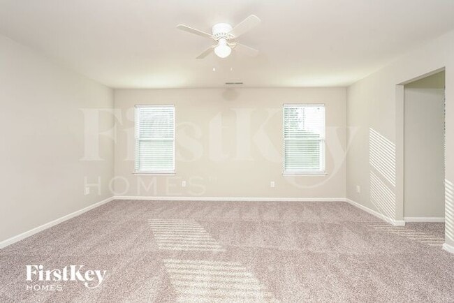 Building Photo - 2377 Dukes Hollow Ct
