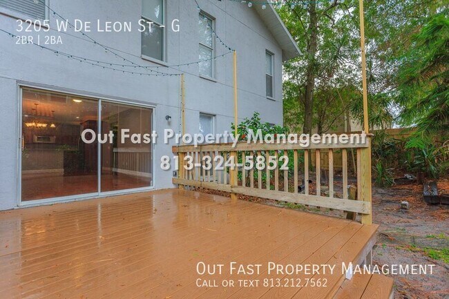 Building Photo - 3205 W De Leon St