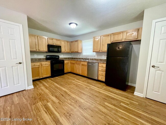 Building Photo - 6800 Crawford Crossing Pl