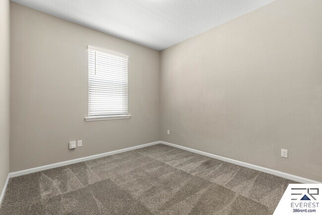 Building Photo - 58 Los Lagos Blvd