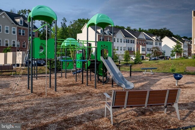 Building Photo - 7672 Timbercross Ln