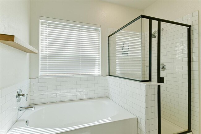 Building Photo - 7216 Kilday Cv