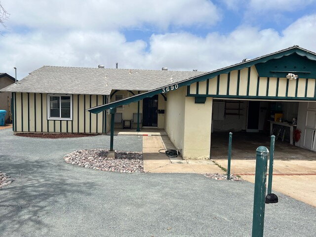 Building Photo - GREAT 3 BEDROOM HOME FOR RENT IN CLAIREMONT