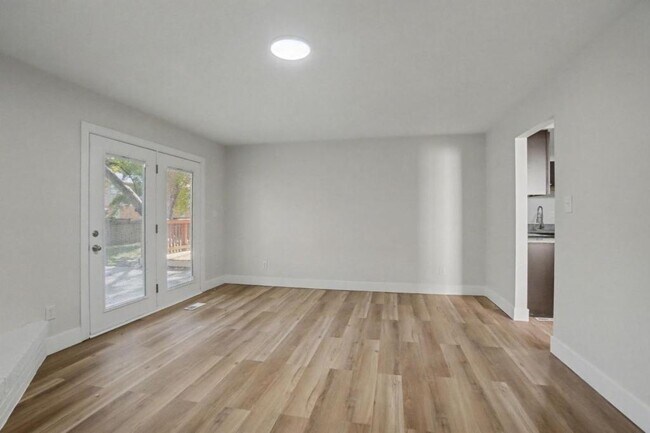 Building Photo - 7882 Lockport Blvd