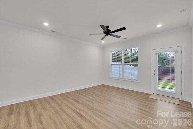 Building Photo - 4120 Steel Wy