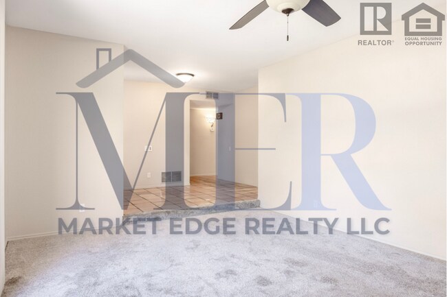 Building Photo - 4Bed/2.5Bath House at 56th/Cactus! $399 MOVE-IN SPECIAL! Move-In Ready on 04/09/2026!