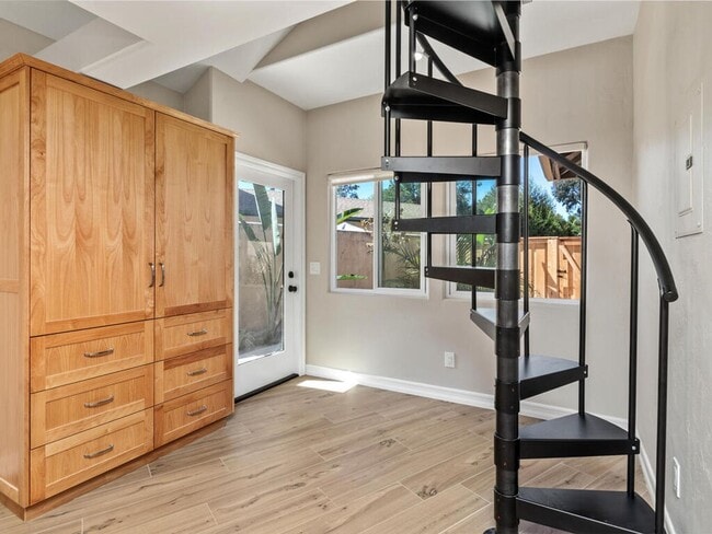 Building Photo - Studio with Loft, Private Patio, and All U...