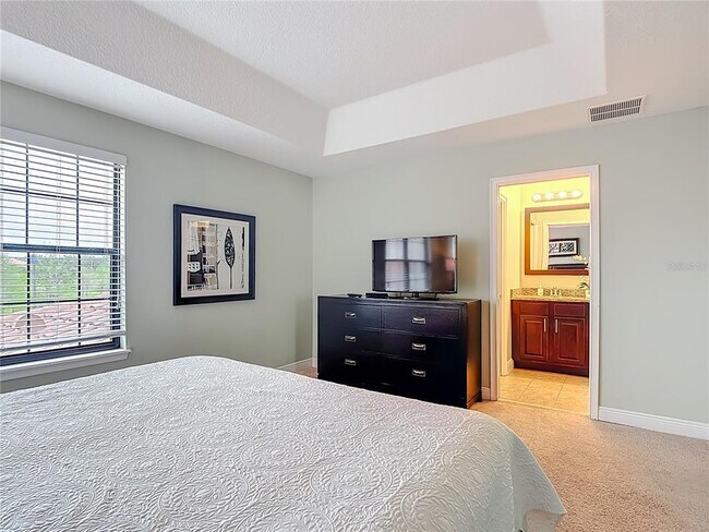 Building Photo - 8149 Roseville Blvd