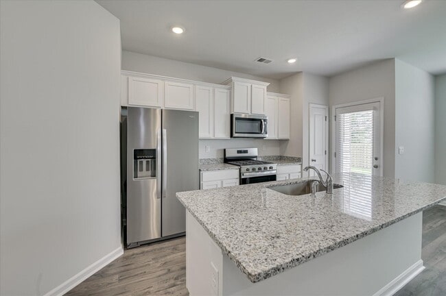 Building Photo - 809 Grovebury Ct