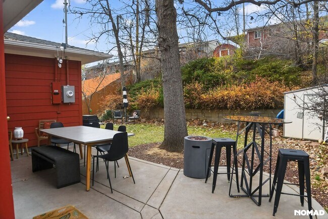 Building Photo - 316 East St