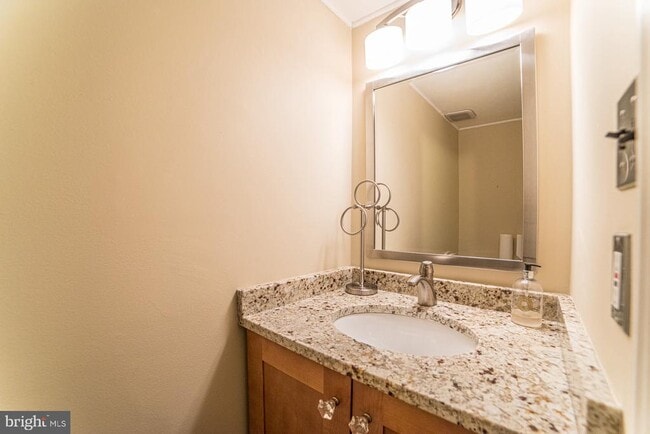 Building Photo - 3337 Contessa Ct