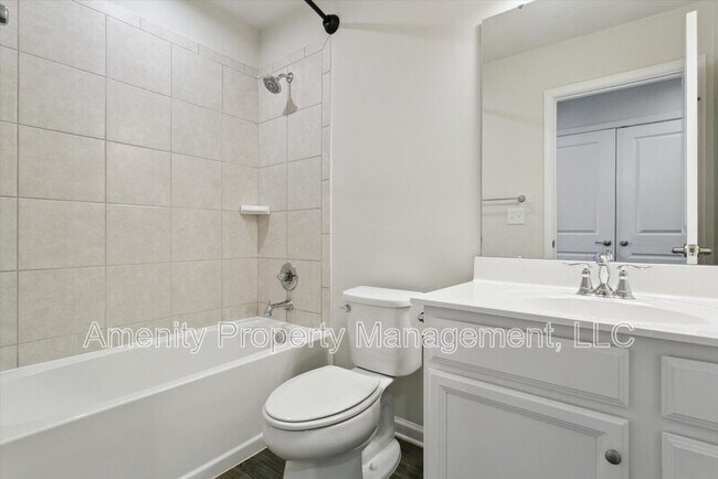 Building Photo - 205 Capeside Ct