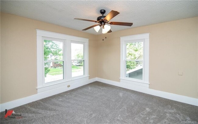 Building Photo - Charming 3 Bedroom Home in South Highland ...