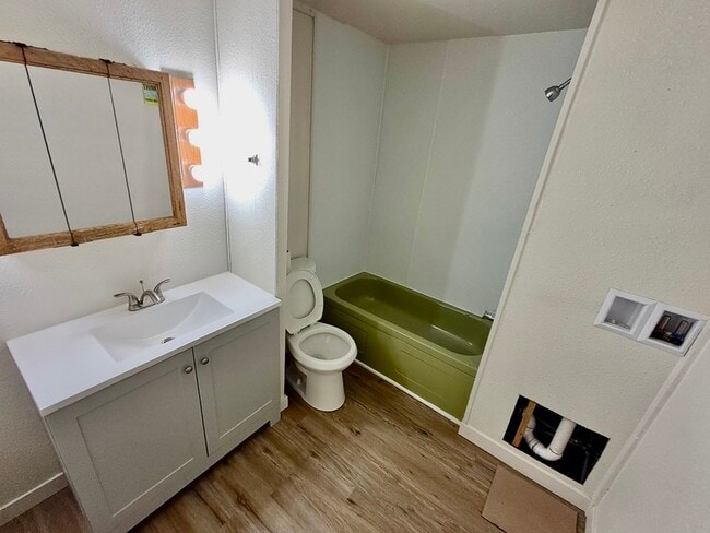 Building Photo - 2303 S Greeley Hwy