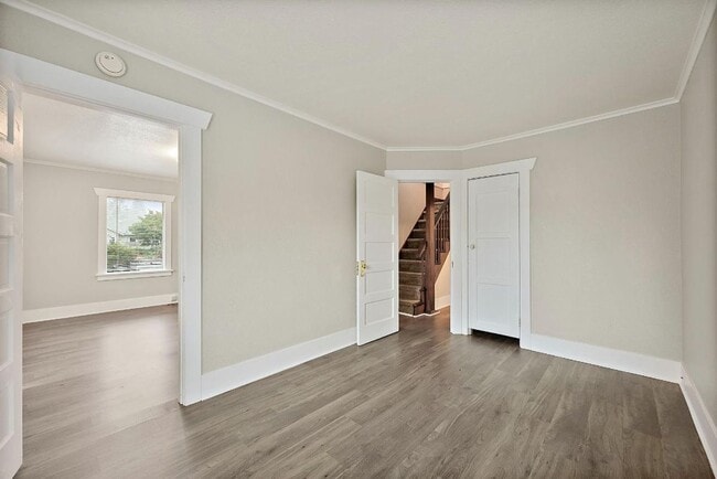 Building Photo - Charming Corner-Lot Tacoma Home with Huge ...